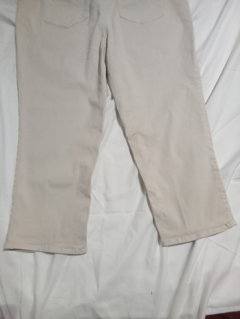 Chico's Cream Cropped Pants - Picture 8 of 8